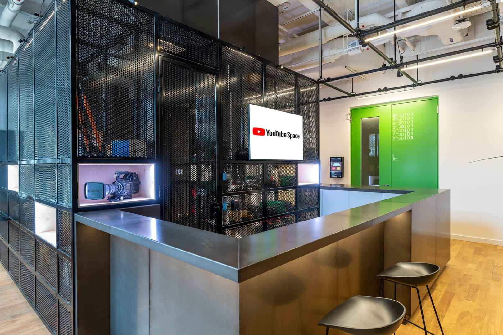 YOUTUBE SPACE BERLIN 6 Equipment Verleih im YT Space Berlin